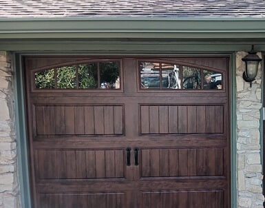 Carriage-Walnut-top-windows