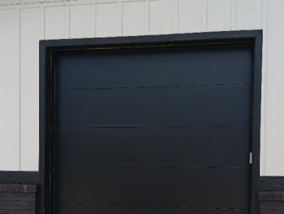 Smooth-NO-texture-matte-black