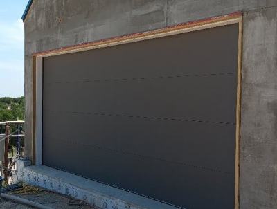 Lustra-Charcoal-Smooth-texture