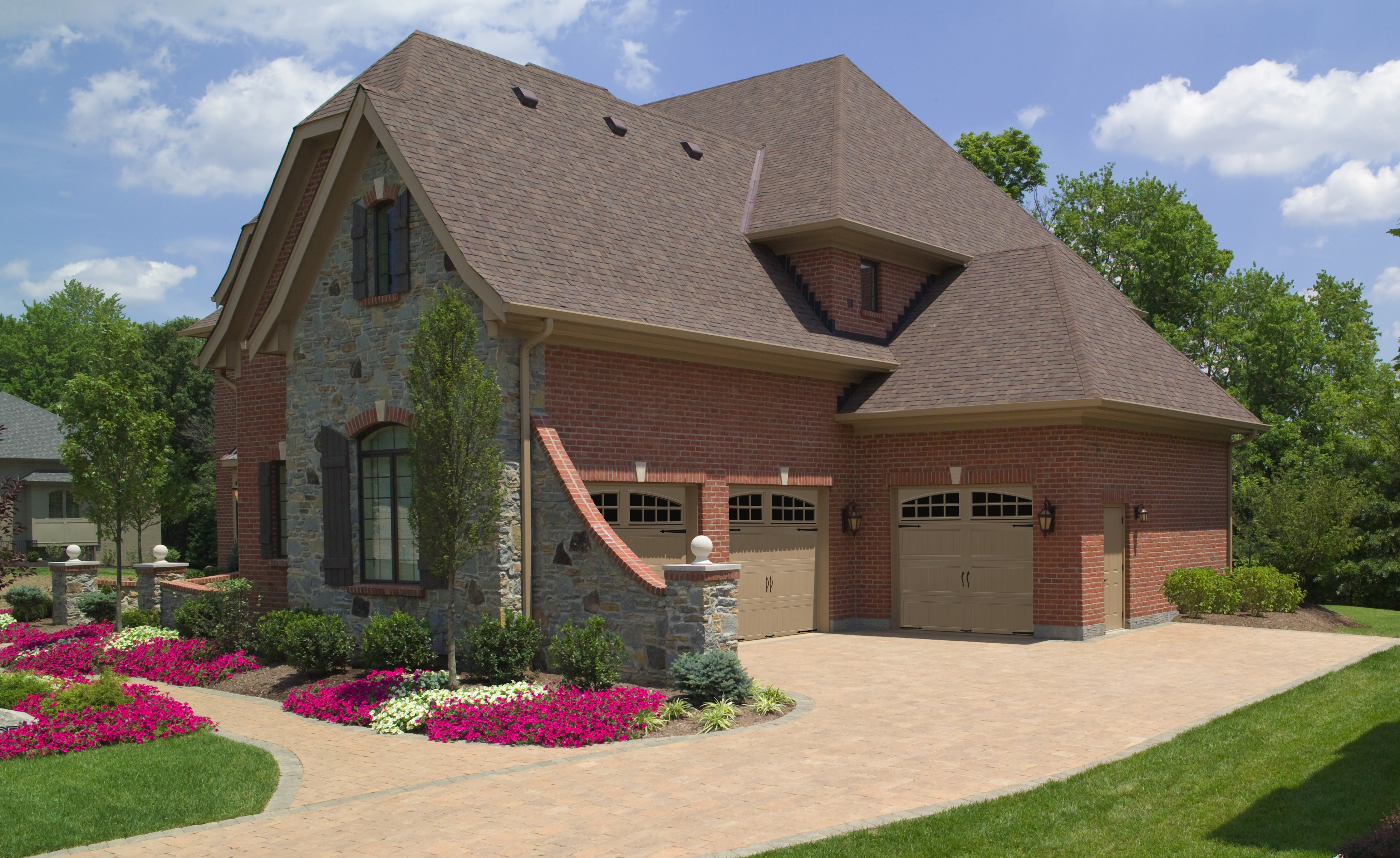 Gallery-Long-Arch1-Grillles