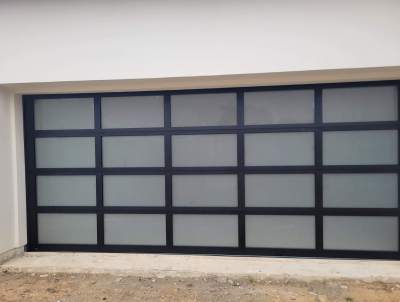 Black-Frosted-Full-View