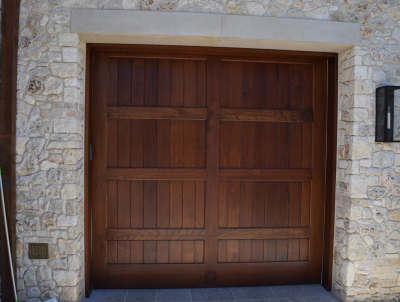 Solid Wood Clear Cedar in Sikkens Butternut