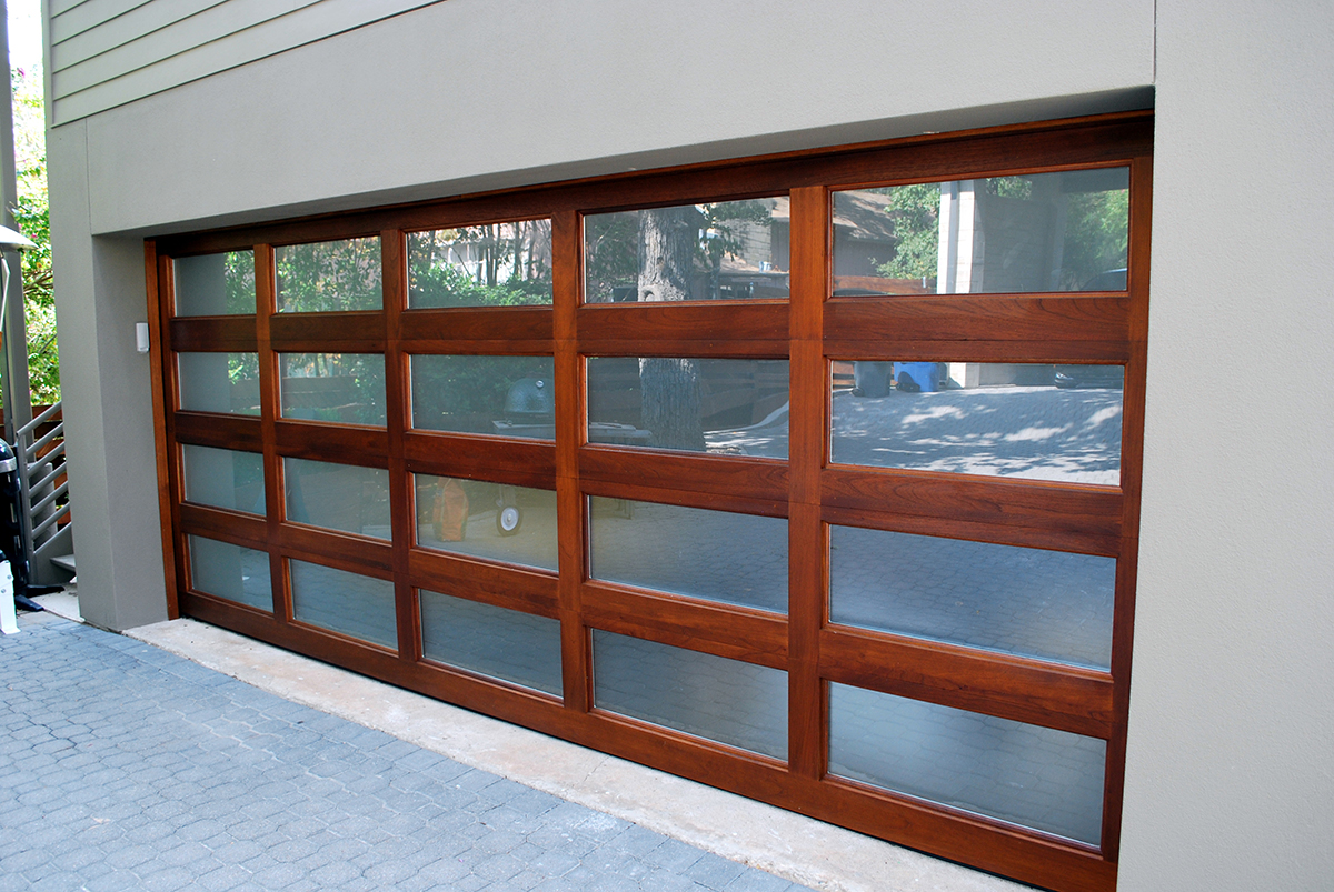 Austin Garage Doors - 018 Sect.WooDGlassMoD.